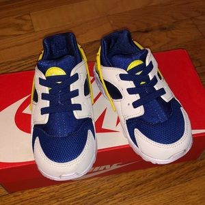 Nike Huarache infant size 7
